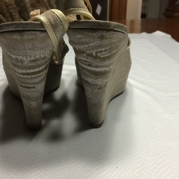 Prada sandals 50% off - Picture 3 of 6